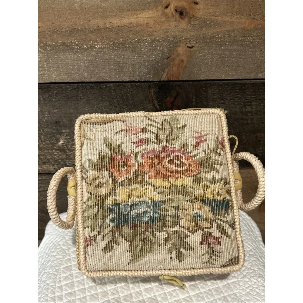 VTG Wicker Embroidered Floral Tapestry Woven Sewing Basket padded satin interior